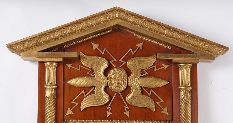 Spegel, av Johan Martin Berg  (spegelfabrikör i Göteborg 1803-37), Empire.