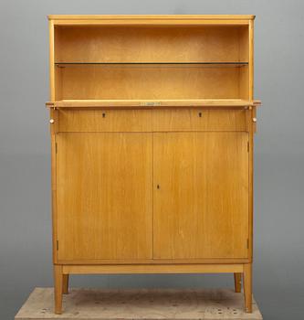 CHIFFONJÉ / BARSKÅP, 1900-talets mitt.