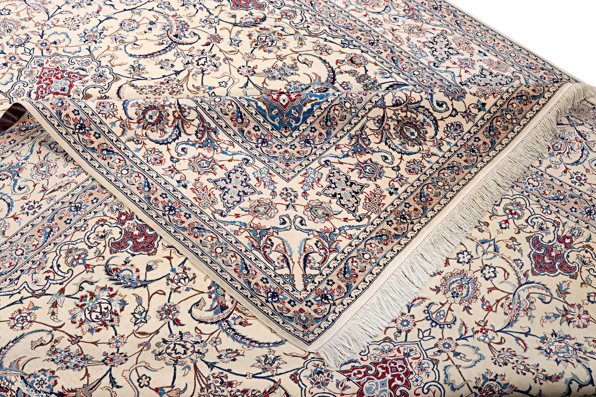 Matta, Nain, part silk, 6 laa, ca. 363 x 249 cm.