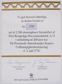 BÅLSKÅL, porslin, "Independence Bowl", Royal Copenhagen, 1975.