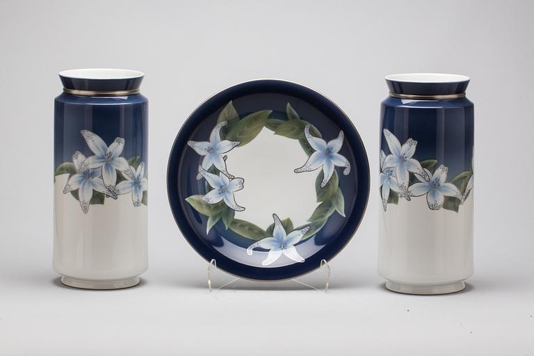 VASER, ett par och FAT, porslin, Royal Copenhagen.