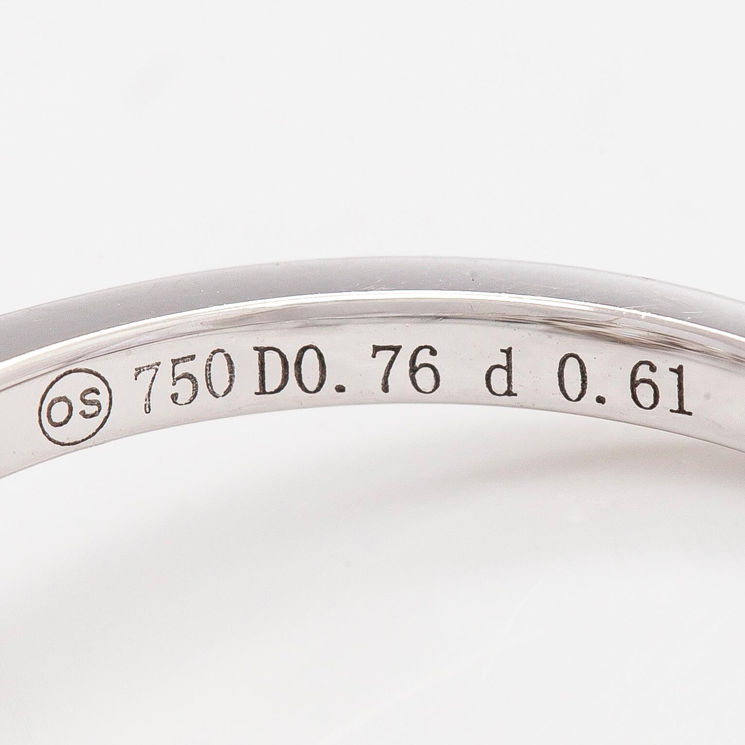 Ring, 18K vitguld med päronslipad diamant samt markis- och briljantslipade diamanter.