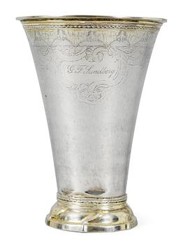 599. A Swedish 18th cent silver beaker, marks of Lorens Stabeus, Stockholm 1770.