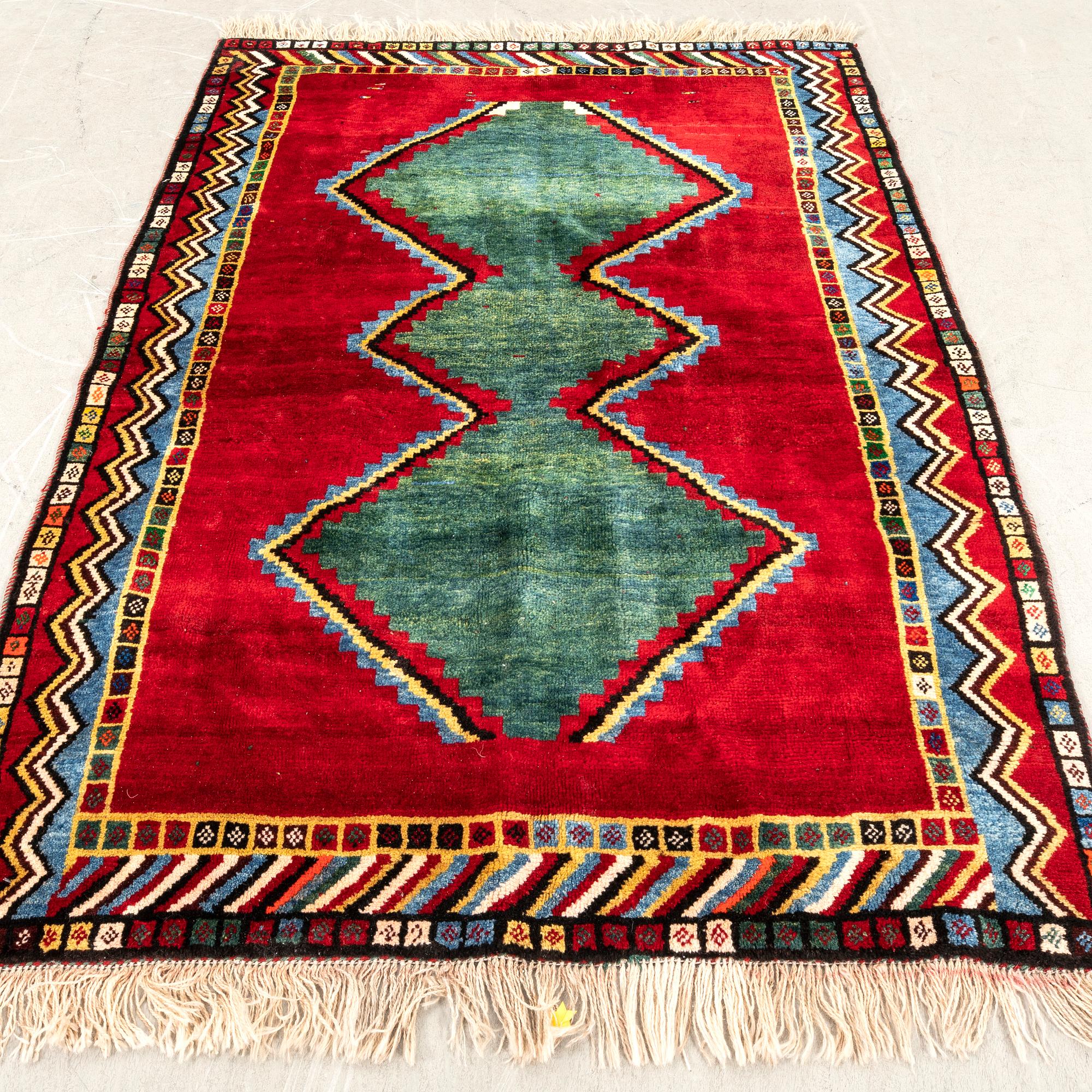 Rug Gabbeh approximately 202x140 cm.