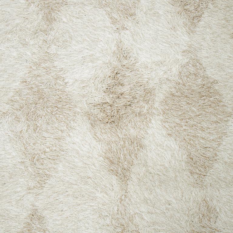 Gunilla Lagerhem Ullberg, a carpet, Fogg "Harlequin" Cream, hand tufted, ca 292-295 x 194-197 cm.