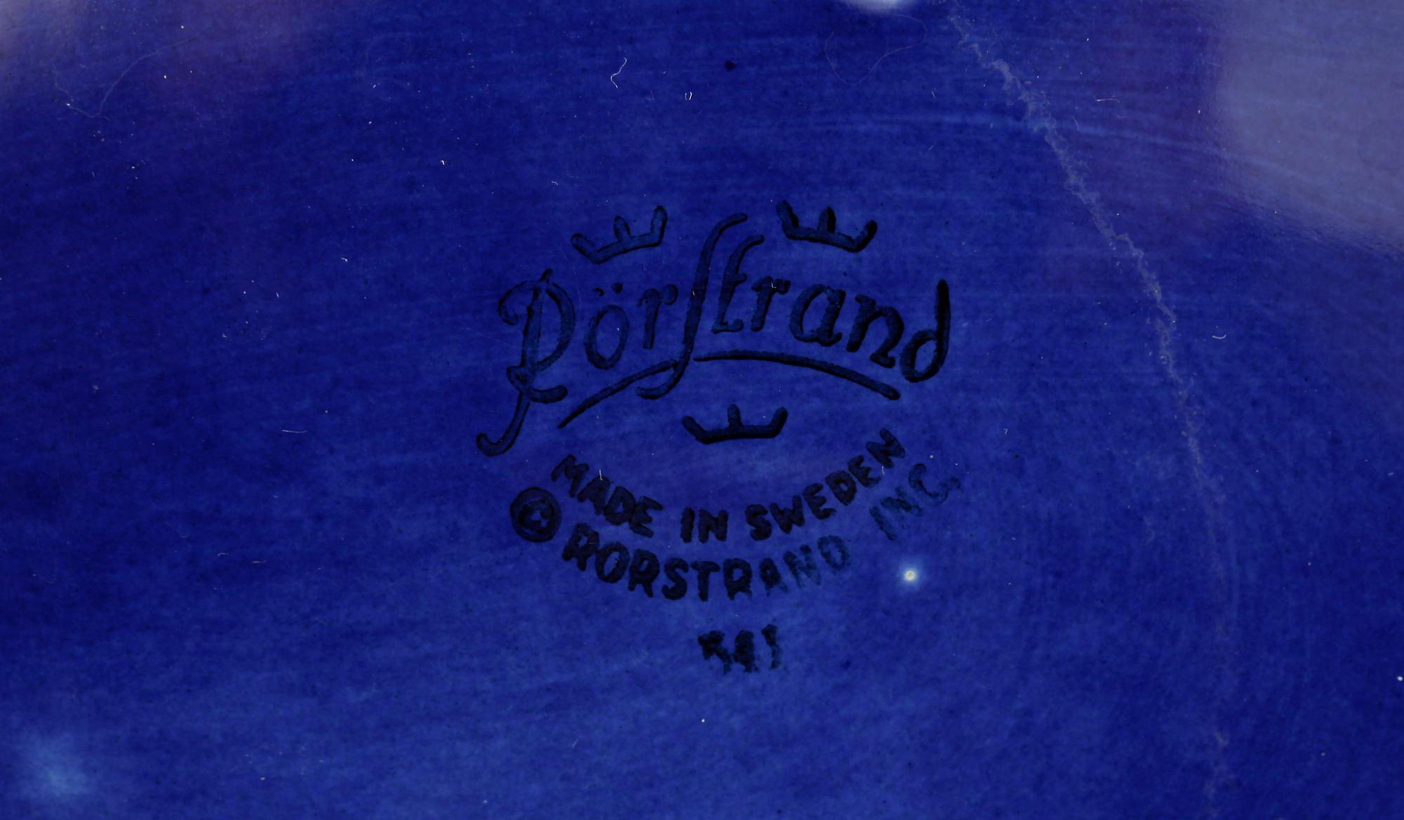 SERVISDELAR, 36 st, porslin, "Blå eld", Hertha Bengtsson, Rörstrand.