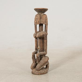Skulptur, sk. Dogonfigur, Mali 1900-talets mitt.