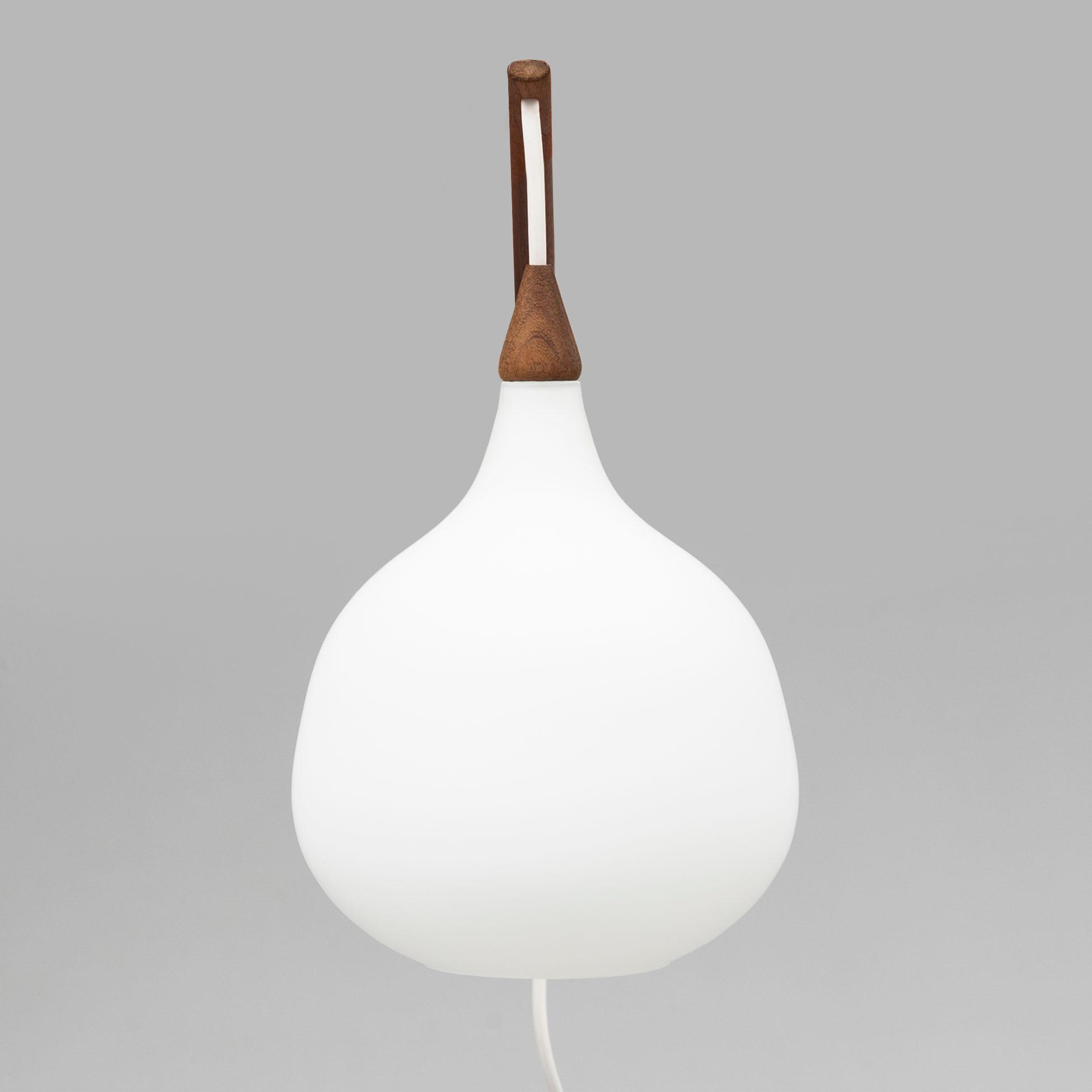 UNO & ÖSTEN KRISTIANSSON, vägglampa, Luxus, 1950/60-tal.