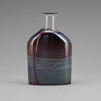 FLASKA, glas, Bertil Vallien, Kosta Boda Ateljé, signerad.