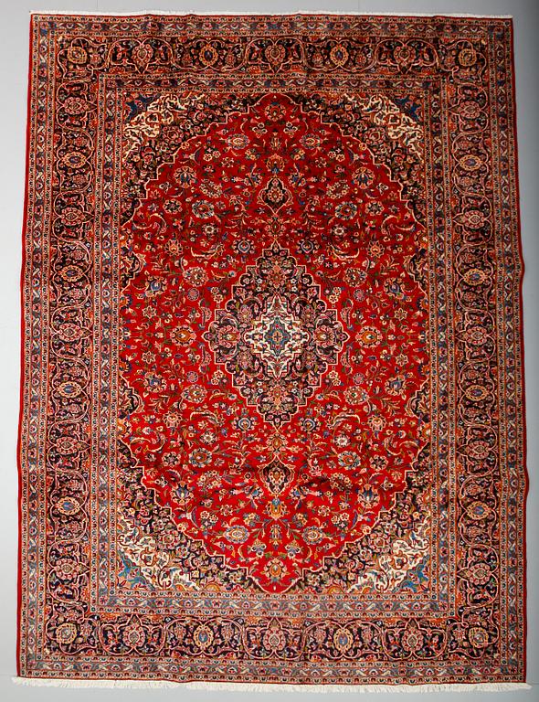 MATTA, Keshan, old, ca  395 x 300 cm.