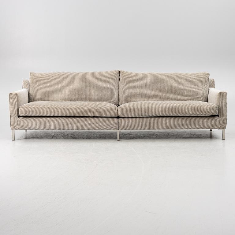 Jens Juul Eilersen, soffa och fotpall.