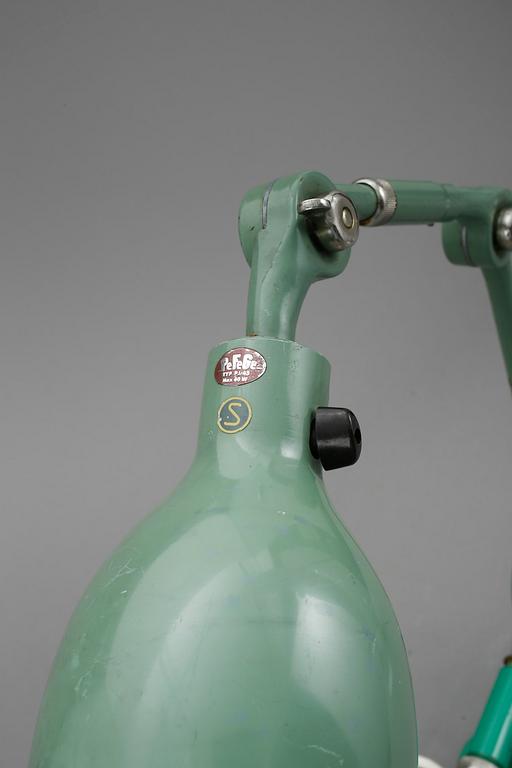 VÄGGLAMPA, PeFeGe, 1900-talets mitt.