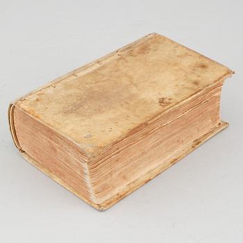 BOOK, Hugonis Grotii "De jure belli ac pacis libri tres.." dated 1689.