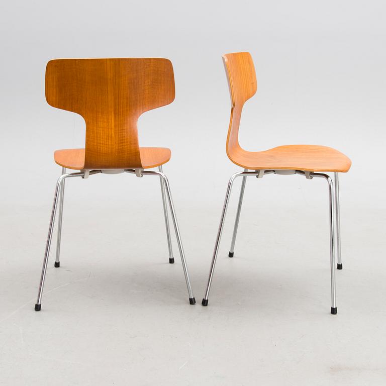 Eight Danish 'T-chairs' for Fritz Hansen, latter half of the 20th century.