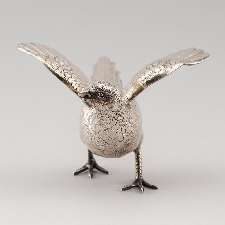 FIGUR, silver (835), 1900-talets mitt. Vikt ca 286 gram.