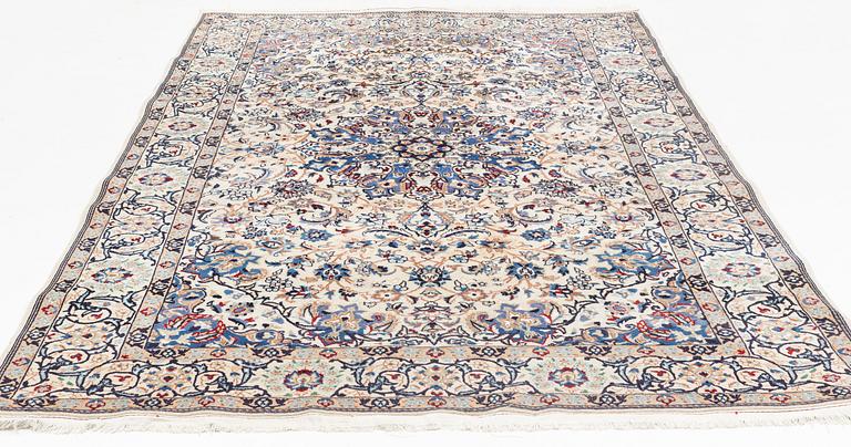 Matta, Nain i relief (Souf), part silk, ca 315 x 205 cm.