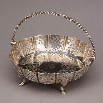 GALLERSKÅL, viktoriansk, Henry Wilkinson & Co, Sheffield 1856-57, silver, vikt ca 640 g.