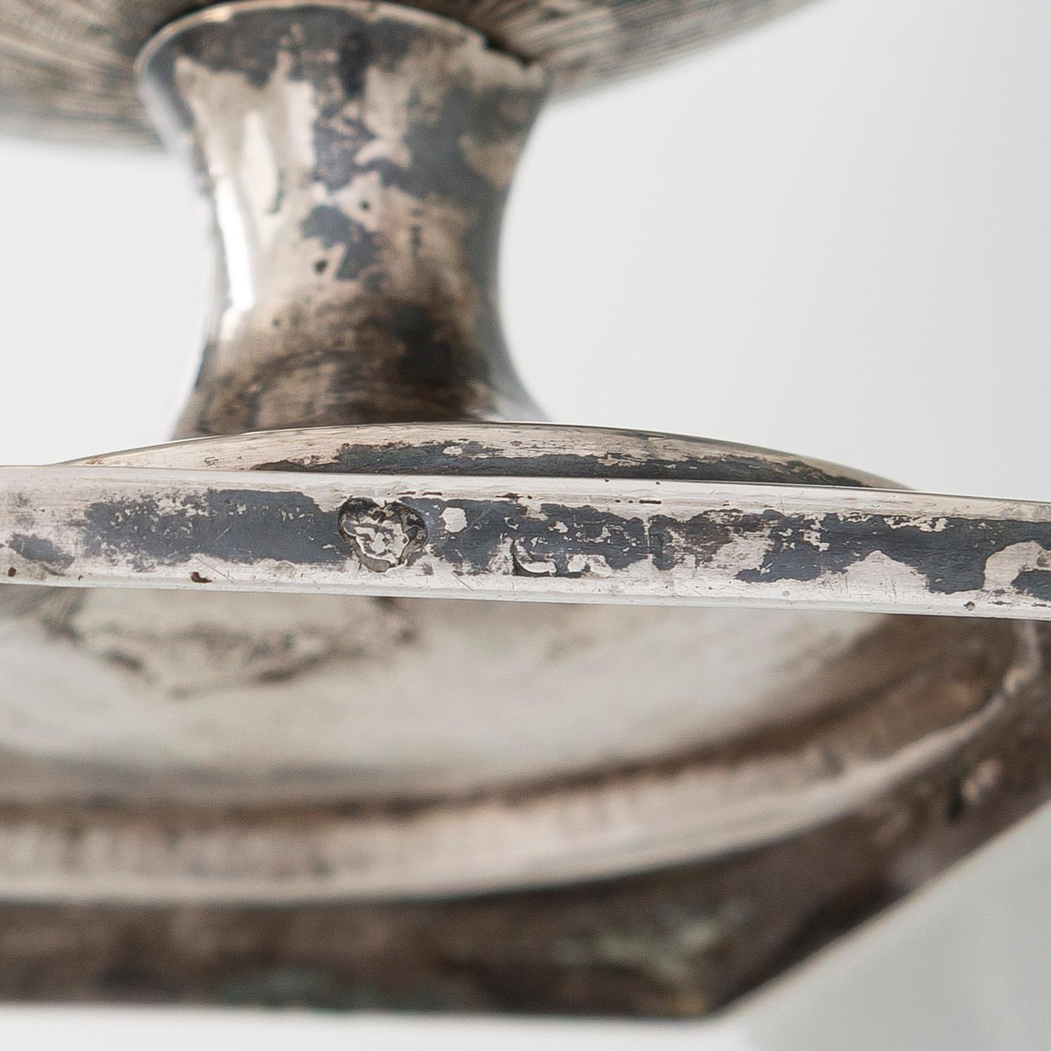 Saltkar, ett par, silver, Finland, slitna stämplar, möjligen Gustaf Lönnqvist, aktiv i Borgå 1827-65.