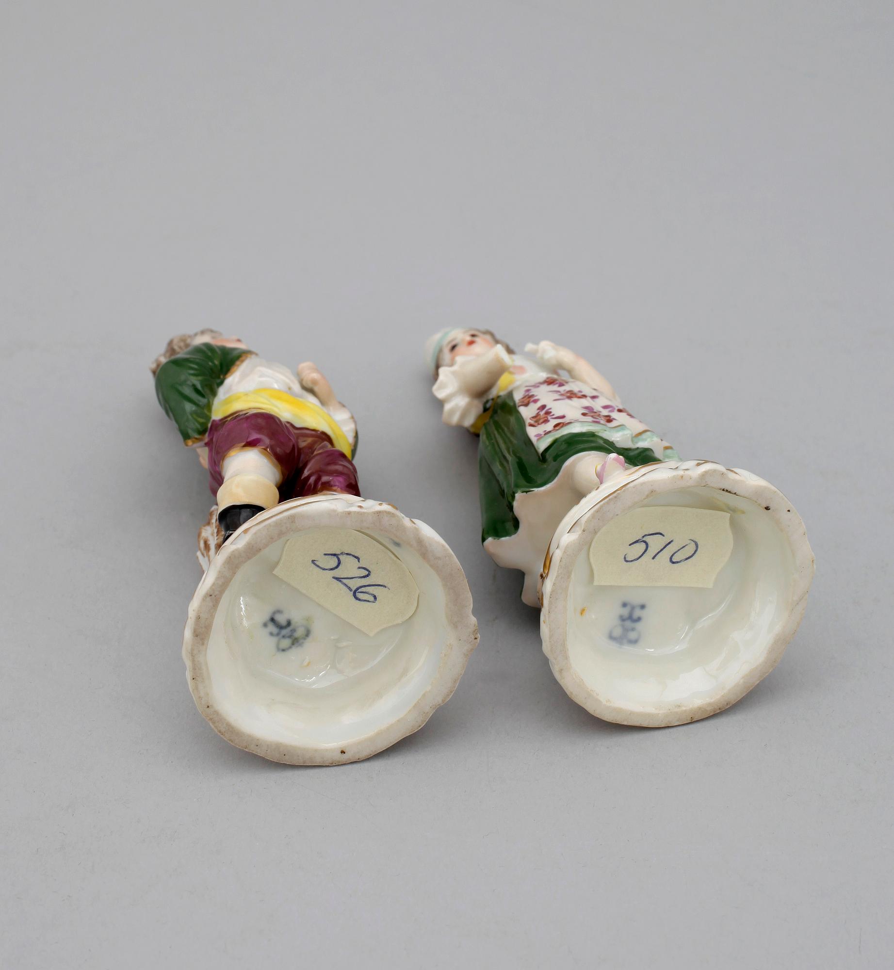 FIGURINER, ett par, porslin, Ludwigsburg, troligen tidigt 1900-tal.