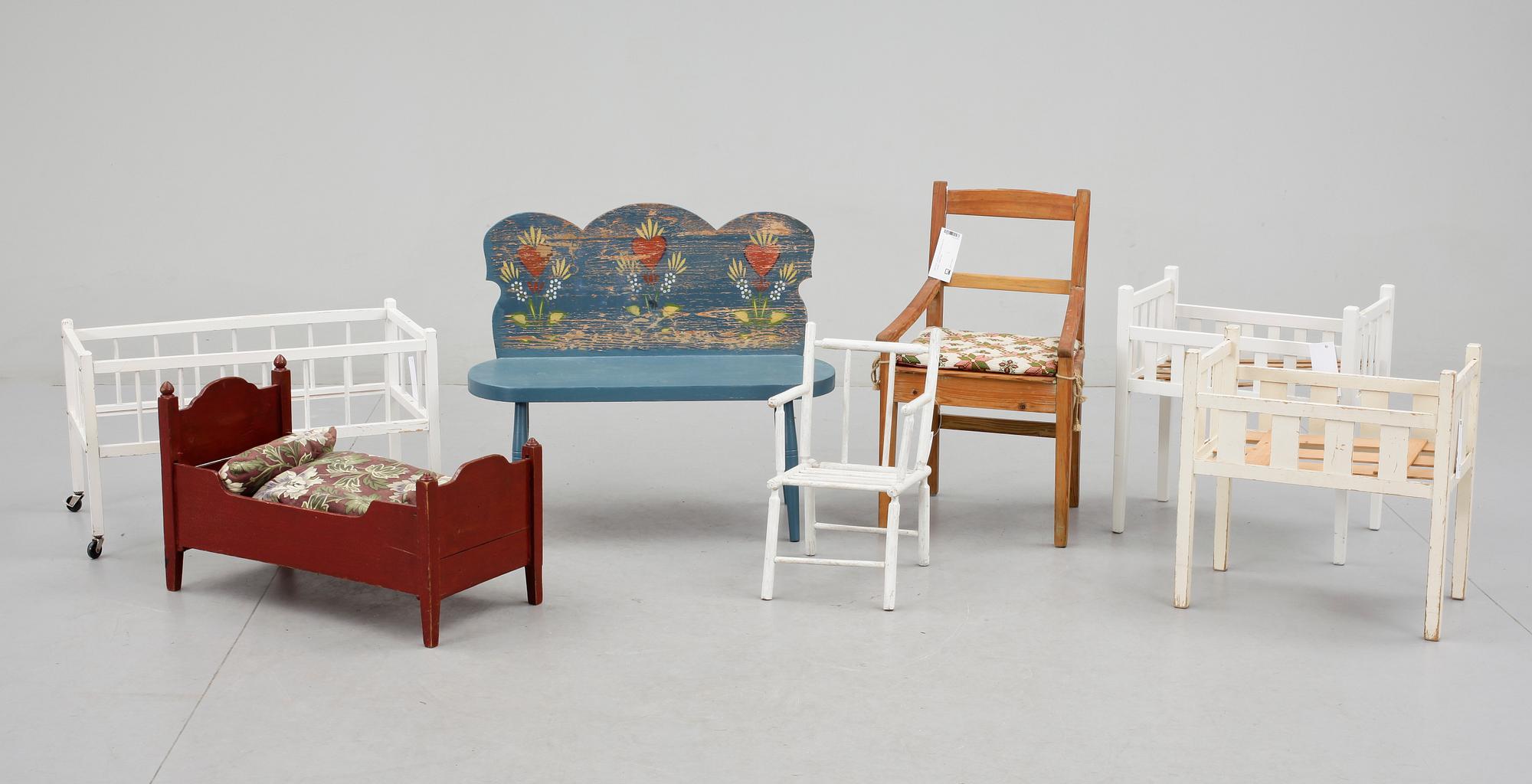 PARTI DOCKMÖBLER, 7 delar, 1900-tal.