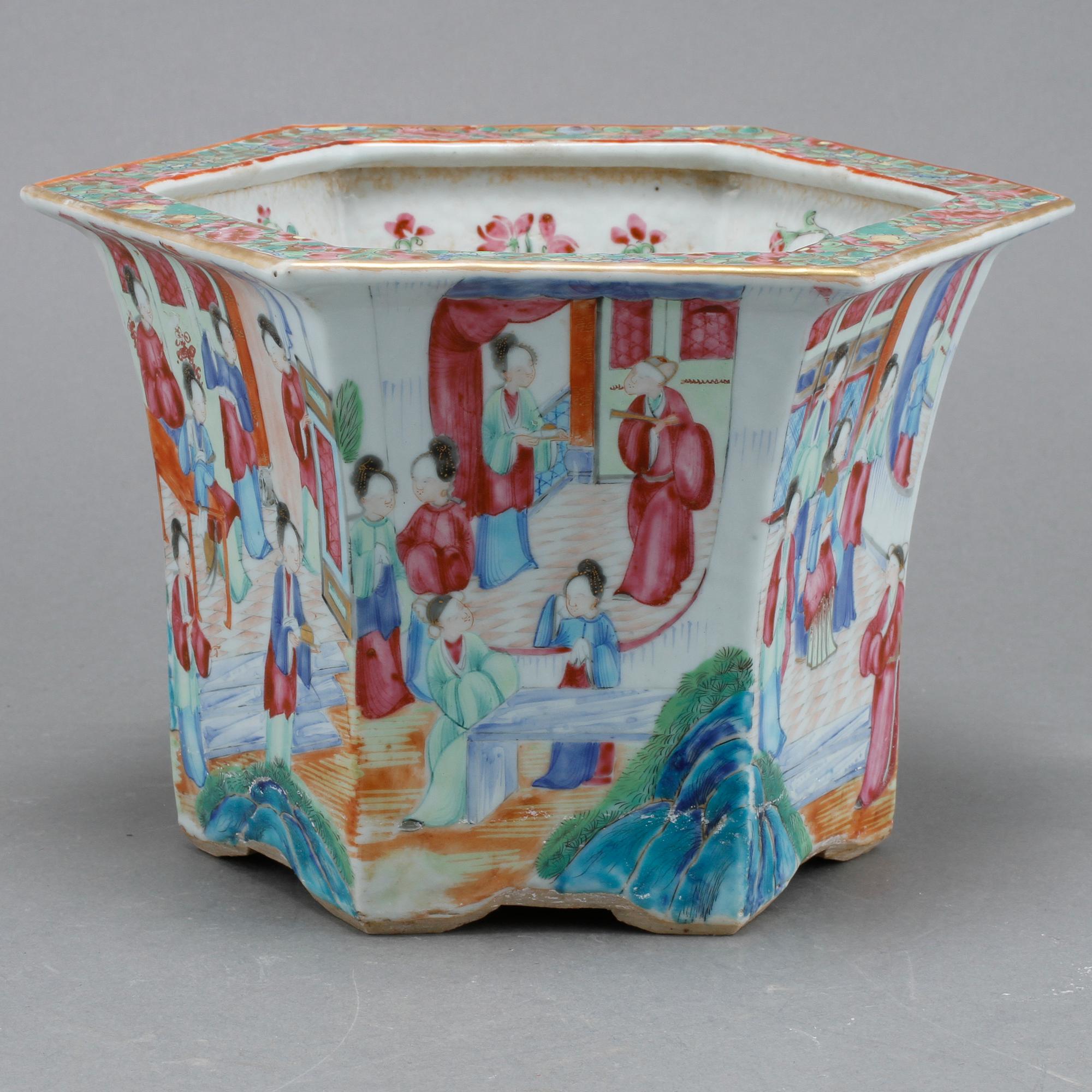 YTTERFODER, porslin, Kina, 1800-talets slut.