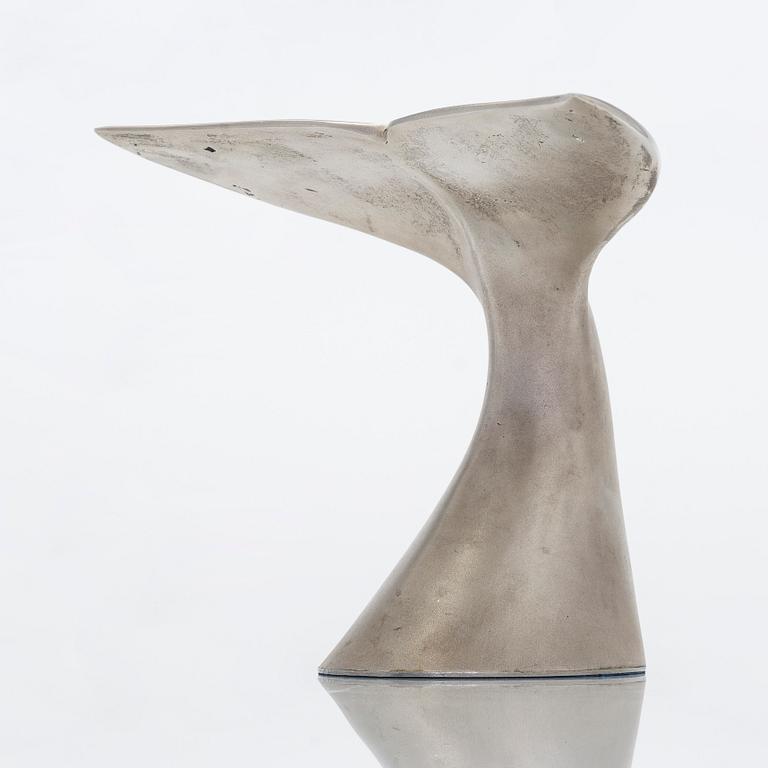 Pekka Piekäinen, 'Whale tail' sterling silver sculpture, PlatinOro, Turku 2006.