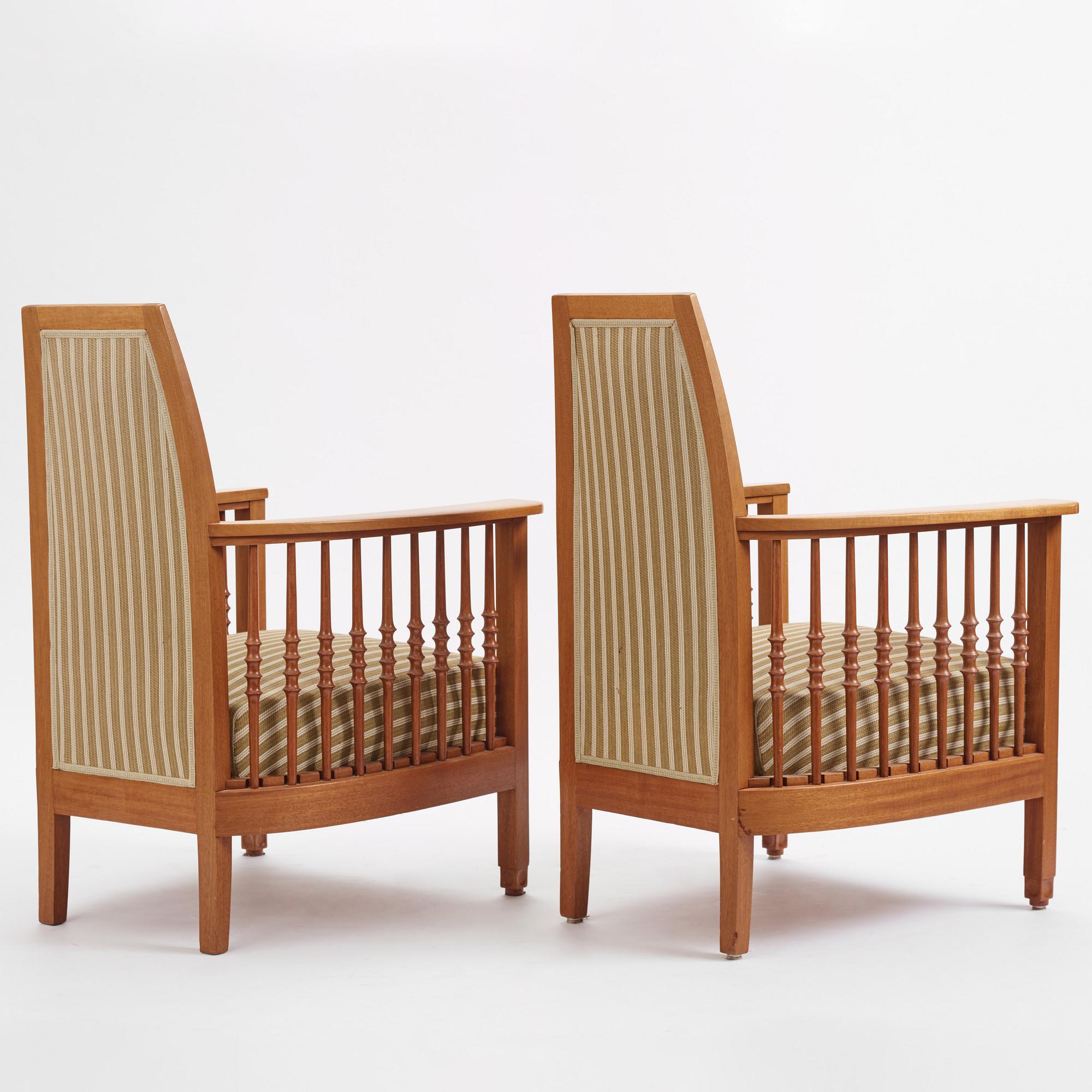 Otto Schulz, a pair of armchairs, master carpenter Carl Thorsson, Gothenburg 1912.