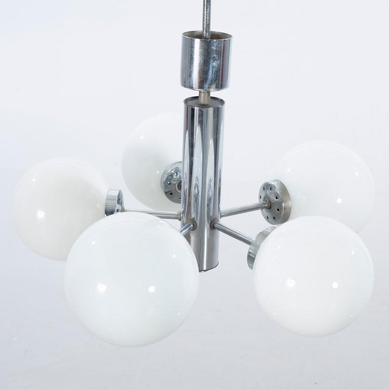 TAKLAMPA 1900-talets mitt.