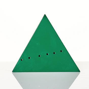 Lucio Fontana, "Piramide".