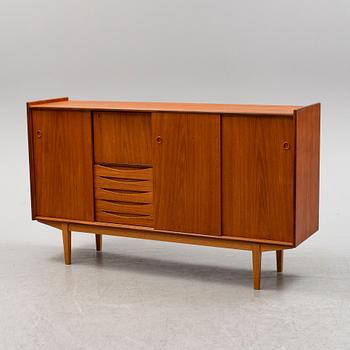 A 1950s/1960s teak veneered sideboard, Bräntorps.