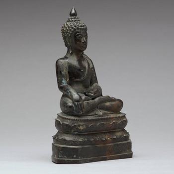 A bronze sculpture of a seated buddha, Thailand, presumably Lanna, 18th Century.