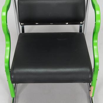 Yrjö Kukkapuro, nojatuoli "Experiment", Avarte 1980-luku.