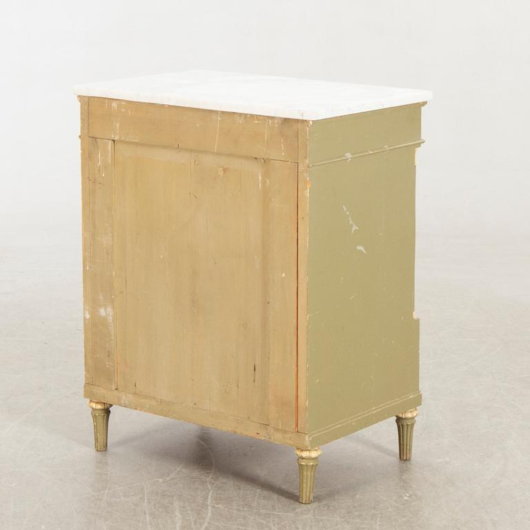 Chest of drawers with mirror, Gustavian style, first half of the 20th century.