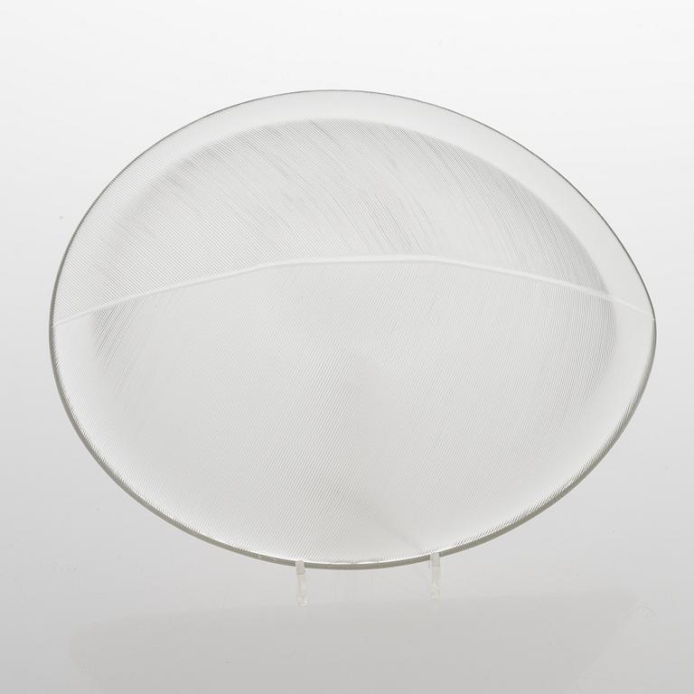 TAPIO WIRKKALA, A '3337' glass bowl, signed Tapio Wirkkala Iittala -58.