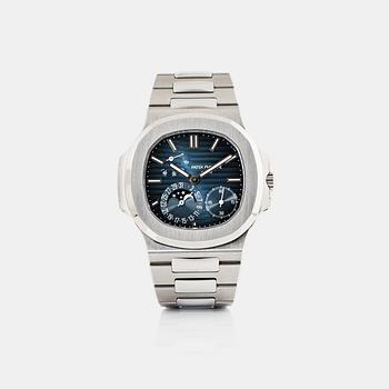 74. PATEK PHILIPPE, Nautilus.