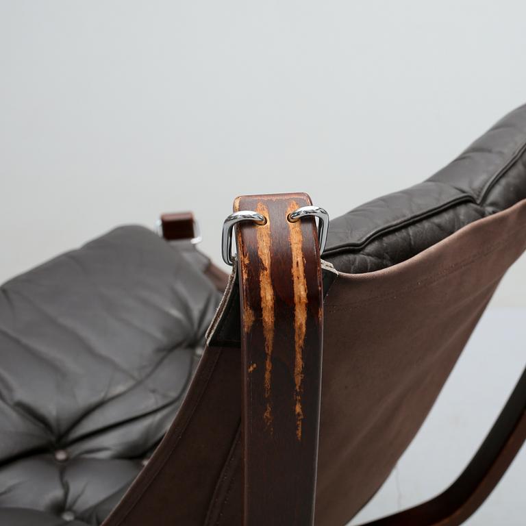 FÅTÖLJER, 2 st, "Falcon chair", Sigurd Russel, Vatne möbler, Norge, 1900-talets andra hälft.