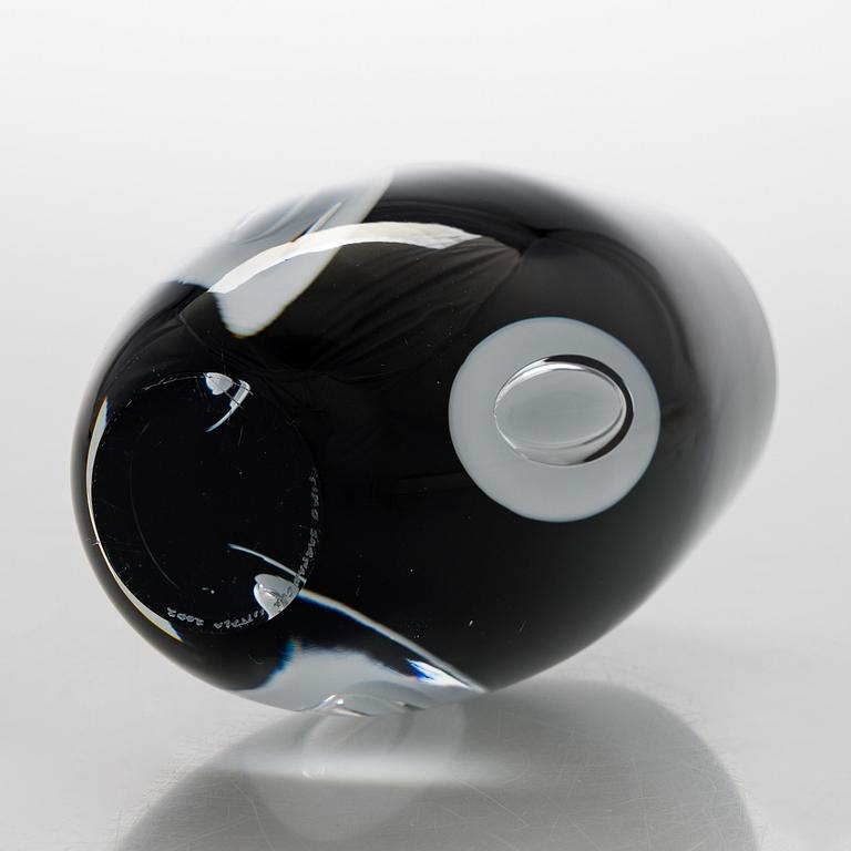 Timo Sarpaneva, veistos, "Claritas", signerad Timo Sarpaneva Iittala 2002.