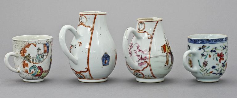KANNOR, 2 st, samt KOPPAR, 2 st, porslin, Kina, 1700/1800-tal.