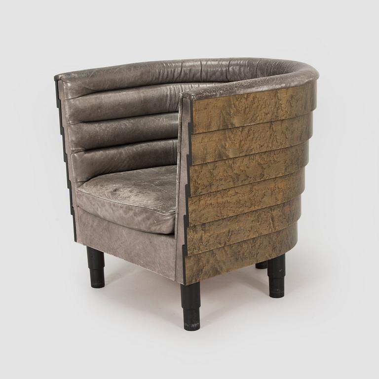 Antti Evävaara, Nojatuoli, "Nest", Studio Antti E, Martela 1980-luku.