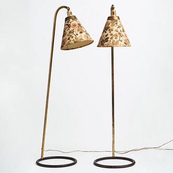 A pair of Swedish Modern floor lamps, 1940-50's.