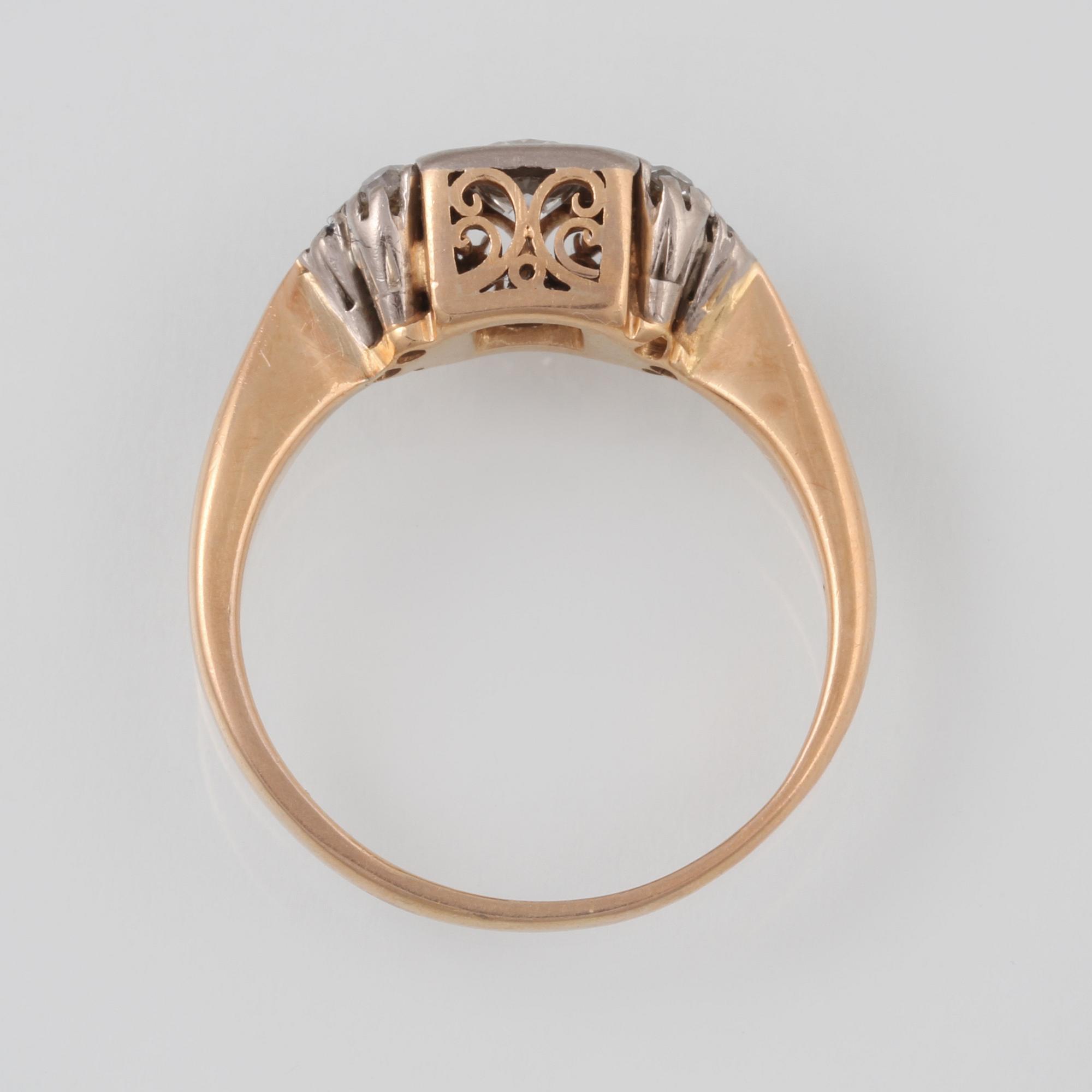 RING, 18K guld med gammalslipad diamant ca 0.50 ct och 6  åttkantslipade diamanter, Gunther Thulin,Stockholm, 1954.