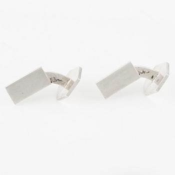 Wiwen Nilsson, a pair of cufflinks with monogram, sterling silver, Lund 1964.