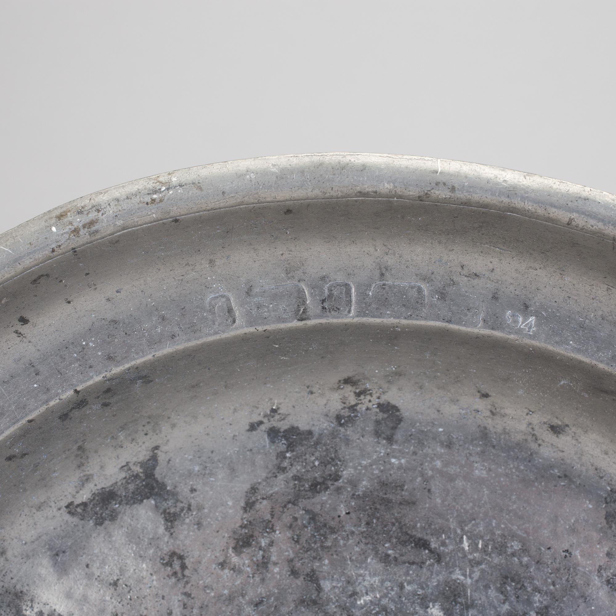 FAT, 7 stycken, tenn, bla Samuel Marnel, Stockholm, (1748-1775).