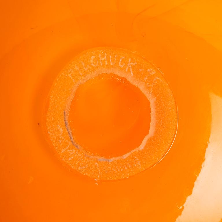 Gunnel Sahlin, a glass bottle, Pilchuck Glass School, Seattle, 1995, blown by Dante Marioni.