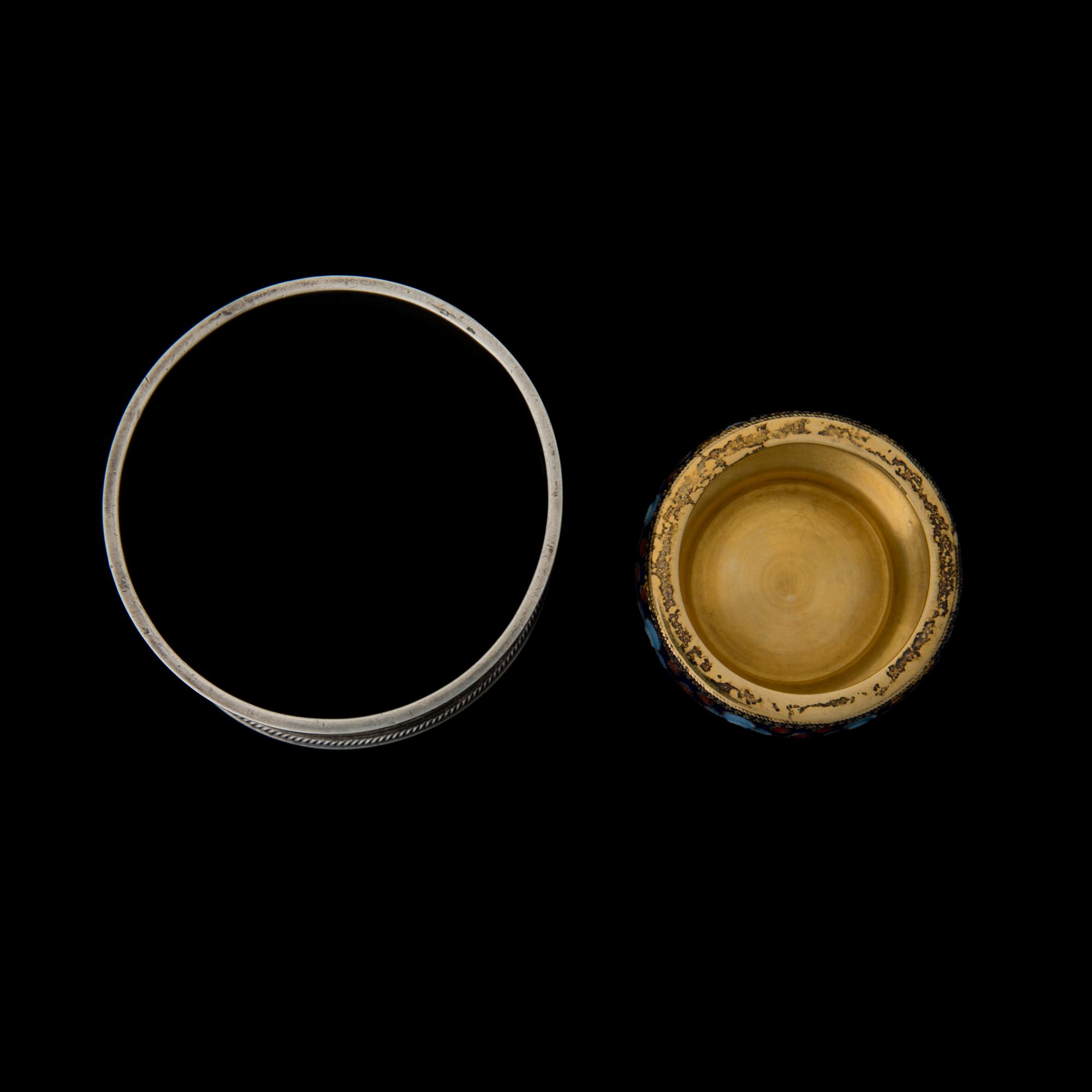 A mid-19th century silver napkin ring, Erik Kollin, St Petersburg, a silver salt cellar, latter half of the 20th century.