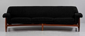SOFFA, Johannes Andersen, AB Trensums Fåtöljfabrik, Trensum, 1960-tal.