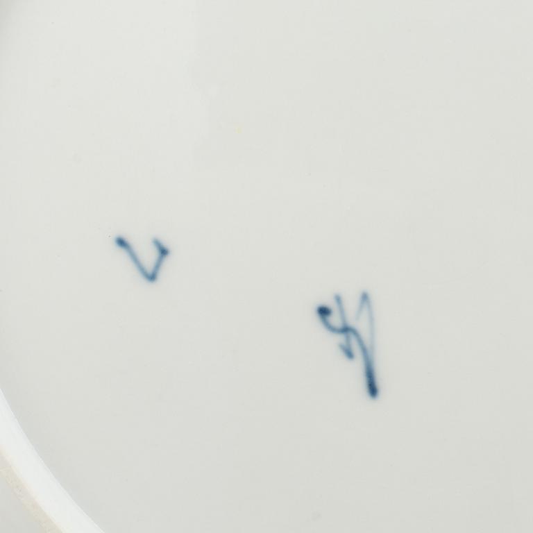 A set of eleven German porcelain plates, Fürstenberg, 19th century.