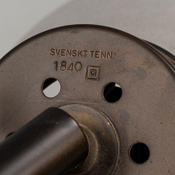 JOSEF FRANK, golvlampa modell 1840, Firma Svenskt Tenn.