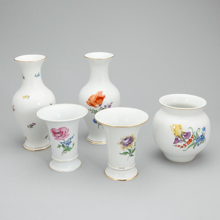 VASER, porslin, 5 st, Meissen, 1900-tal.