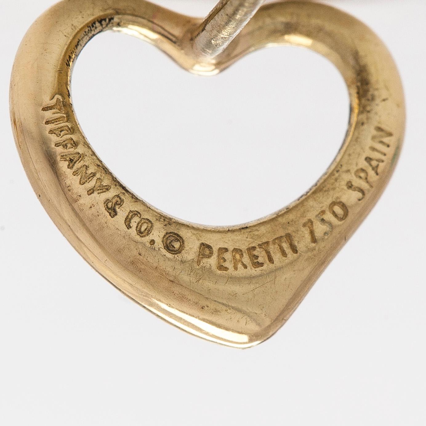 Tiffany & Co, Elsa Peretti, korvakorut, "Open Heart", 18K kultaa.